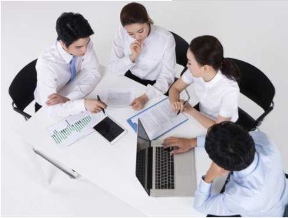 哪些人能做公司注册法人?